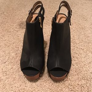 Chinese Laundry Wedges- Never Worn